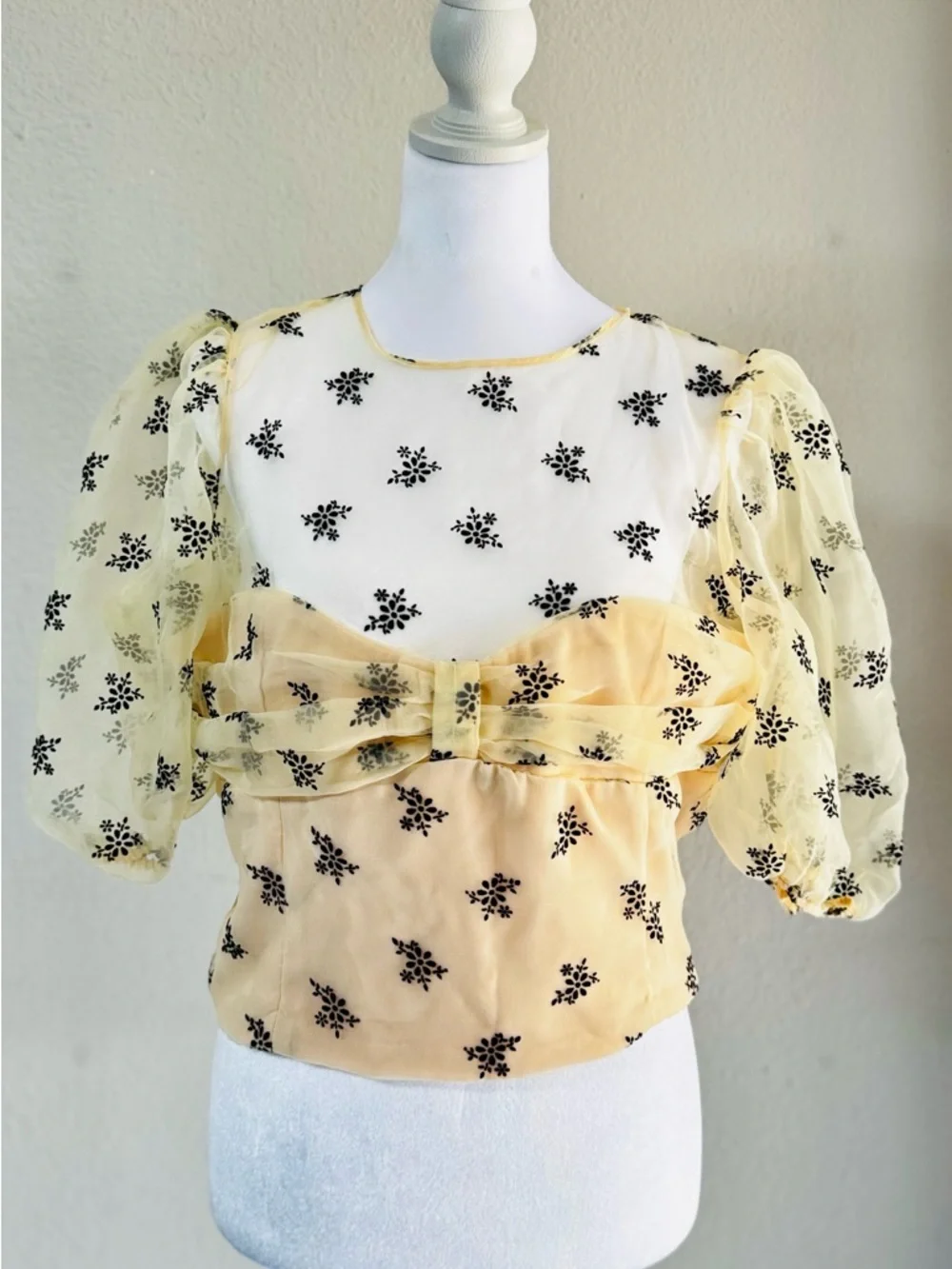 Zara Yellow Sheer Puff-Sleeve Bow Front Blouse
